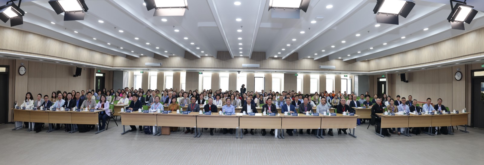 1747903965927626.jpg 1747903965927626.jpg